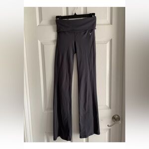 XS Old Navy Active Gray Boot Yoga Pants Foldover Waist Stretch